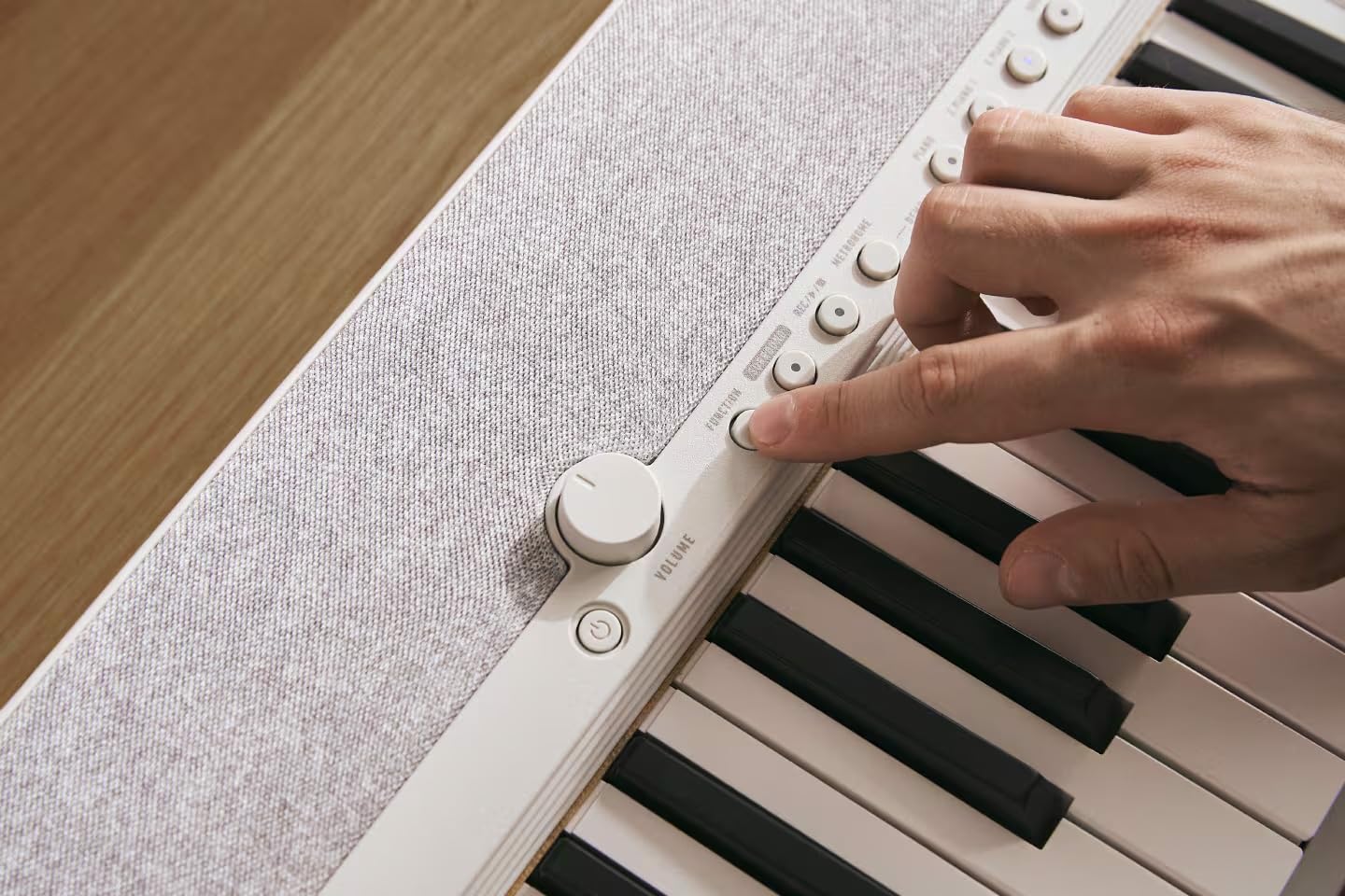 Amazon.com: Casio CT-S1 Casiotone 76-Key Portable Keyboard - White